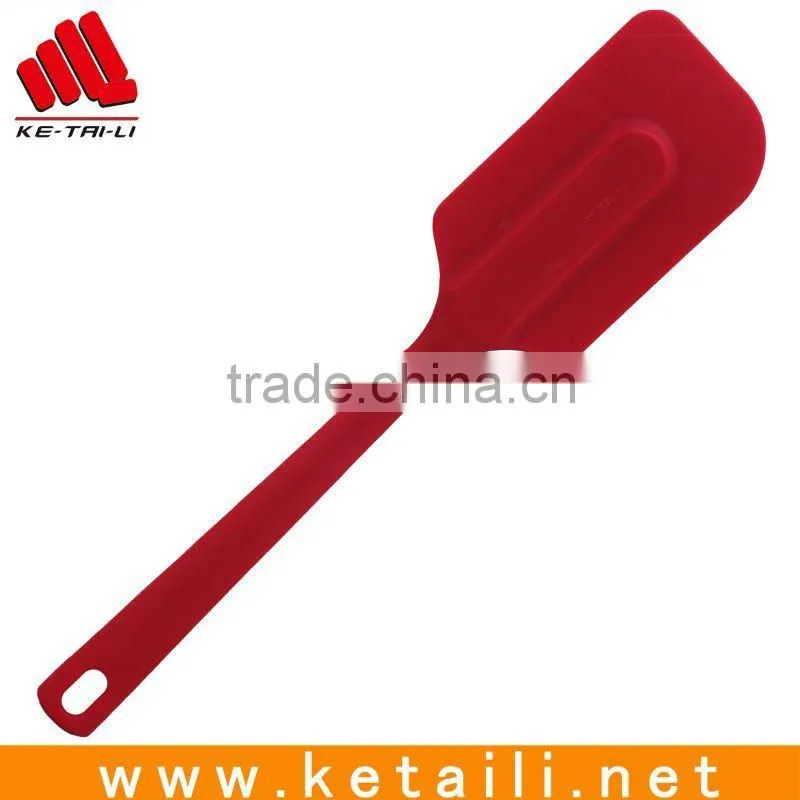 Small Silicon cooking spatula with steel inside