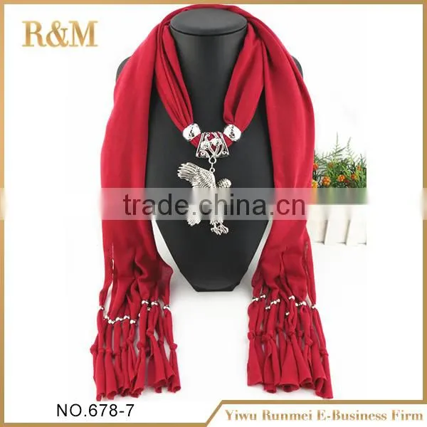New and hot fashionable girls fashion scarf wholesale