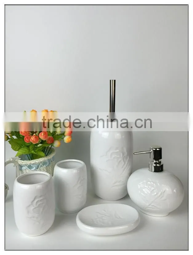 Embossed Rose White Ceramic Bathtroom Set