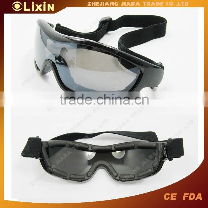 Silver Sports Goggles, Fashionable Design, Suitable for Unisex