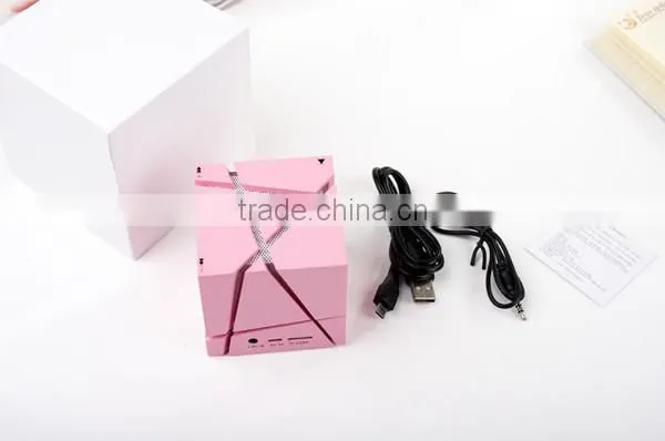 Manufacturer Promotion Gift Portable Mini Snowman Bluetooth Speaker