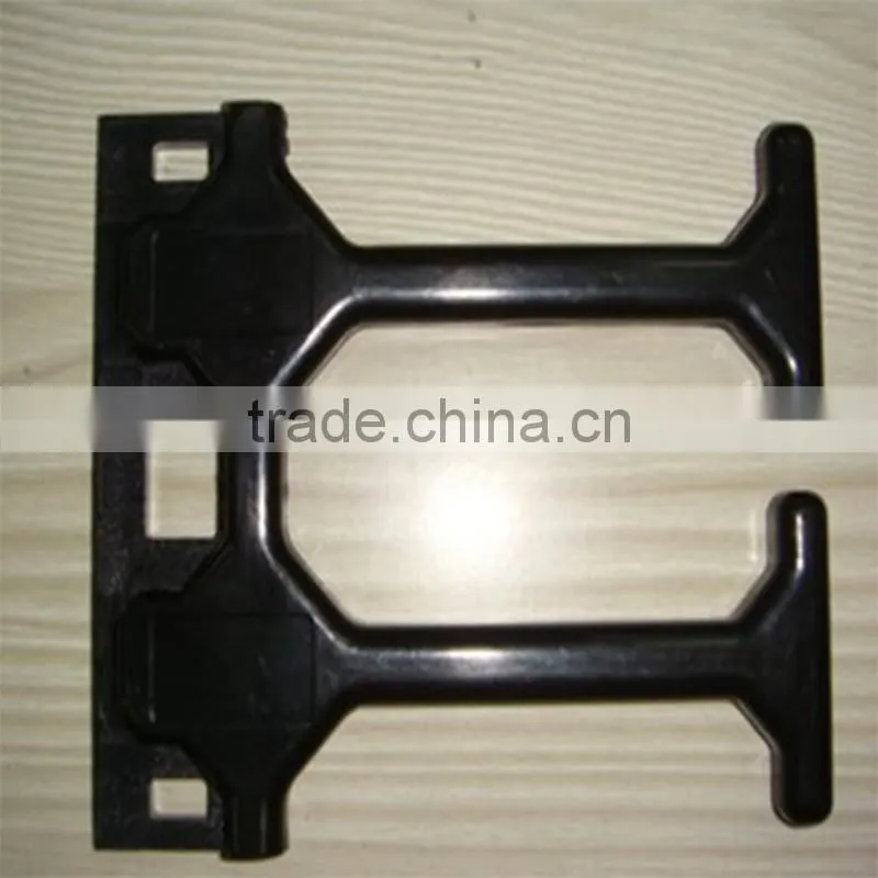 Optional Cable Management ,free Cable Management ring can be installed freely