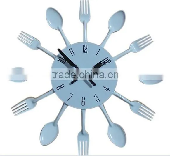 Promotional Creative Gift Cutlery Metal Wall Clock