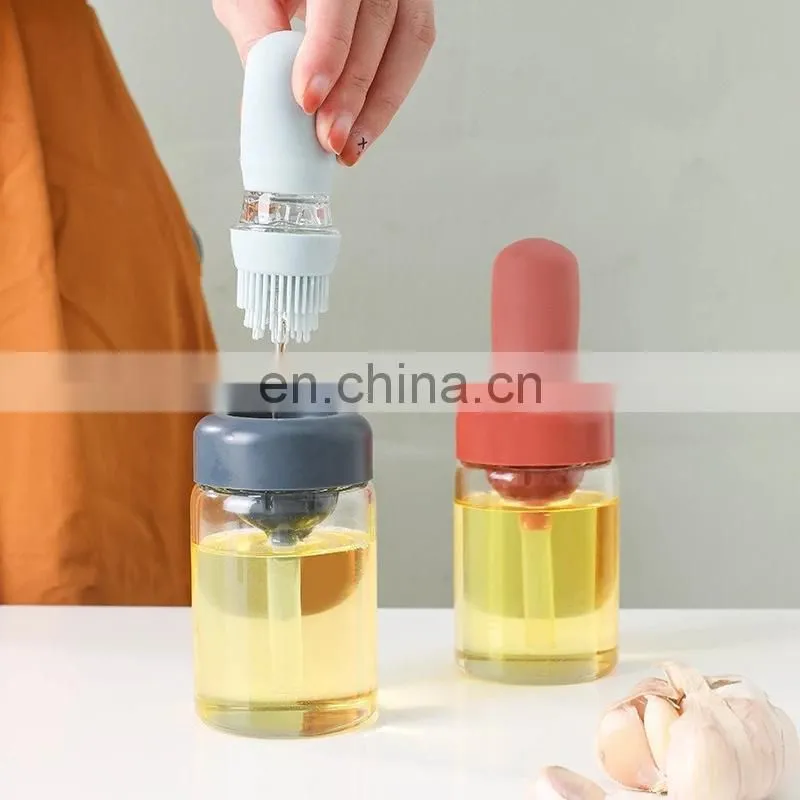 kitchen Oil Dispenser with Brush Silicone Oil Dispenser Brush Glass Container Barbecue Spray Bottle for Kitchen Accessories