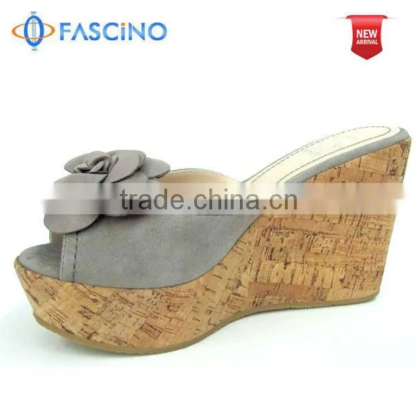 ladies wedge sandals made in suede leather