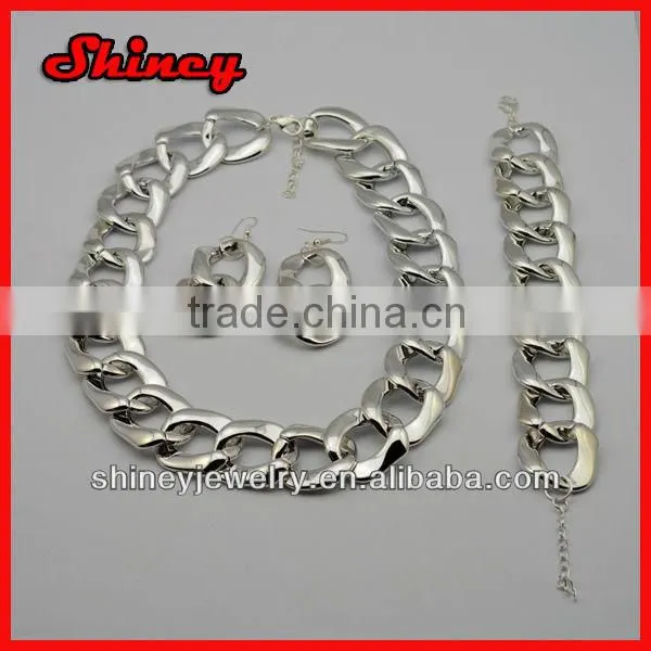 varous fashion styled HOT link chain 18 carat gold jewelry sets