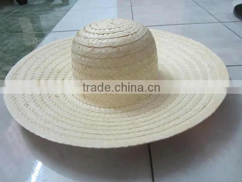 women straw hat
