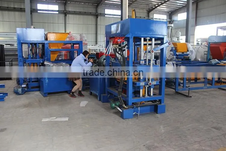 QT4-30 brick making machine in dubai,mini brick making machine
