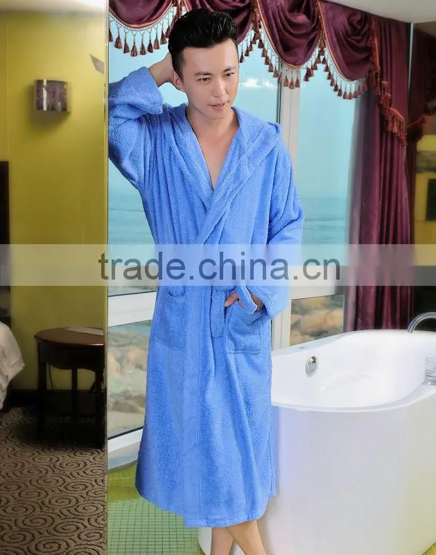 popular 100 cotton hooded men winter gown made in China