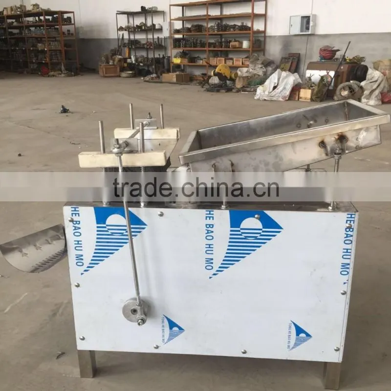Factory price automatic quail egg peeler/quail egg peeling machine