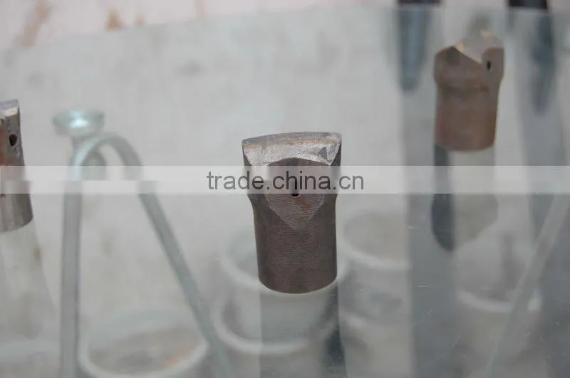 Tapered Chisel Bits