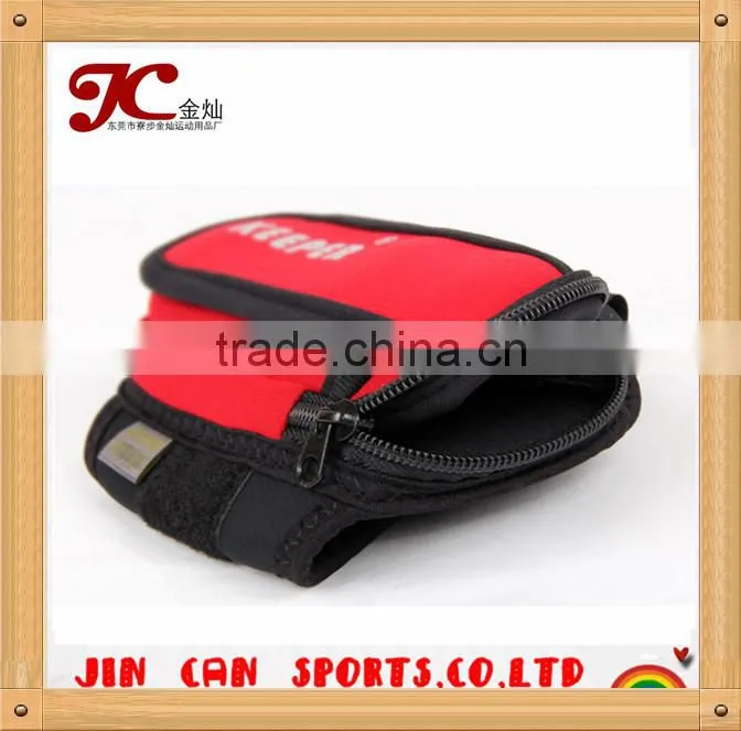 2017 hot selling outdoor waterproof sport armband captain armband