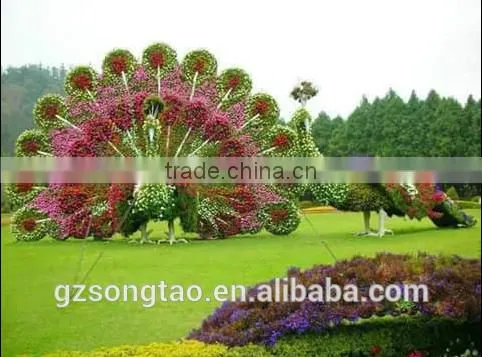 Artificial grass flower topiary park decoration boxwood ball ornaments artificial Donald Duck topiary