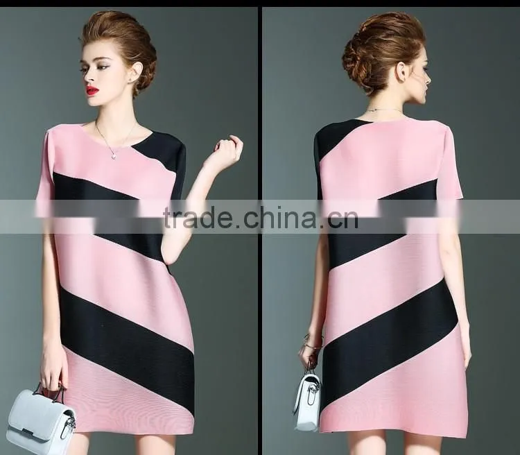 Online shop women twill printed O neck pleated dresses