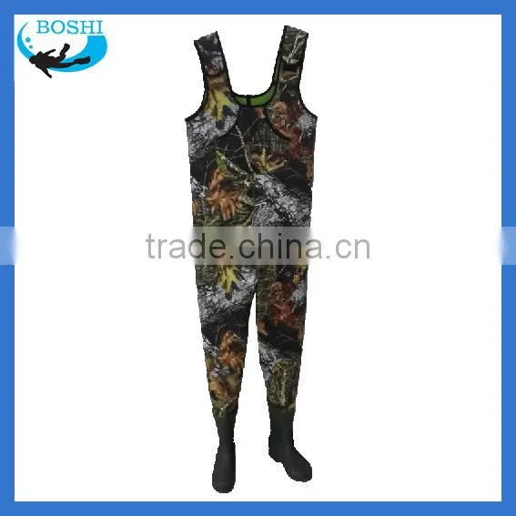 Breathable camo neoprene chest fishing wader rubber suit