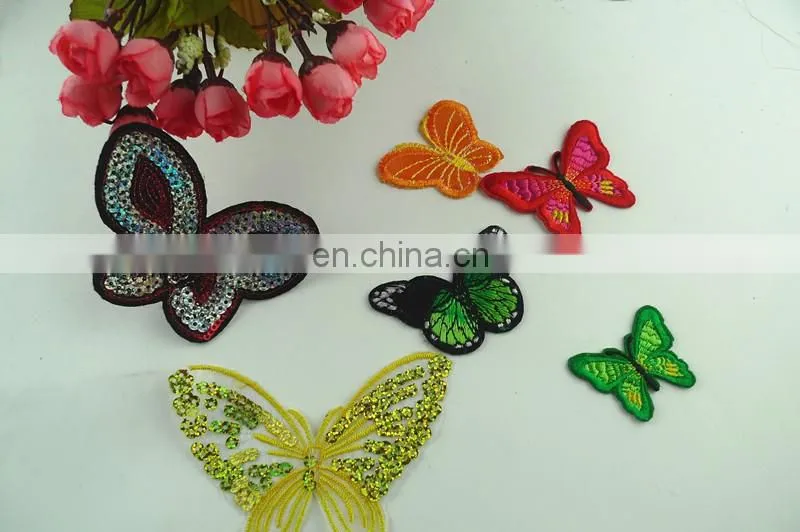 2017 wholesale custom patch embroidered with sequins iron patch