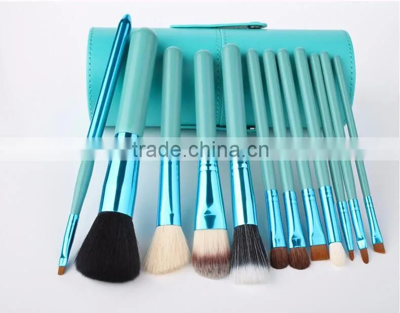 Private logo12pcs cup holder cosmetic brushes kit makeup brush kit foundation brush facial brush
