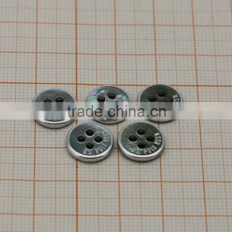 black pearl lip sea shell button with bulge logo