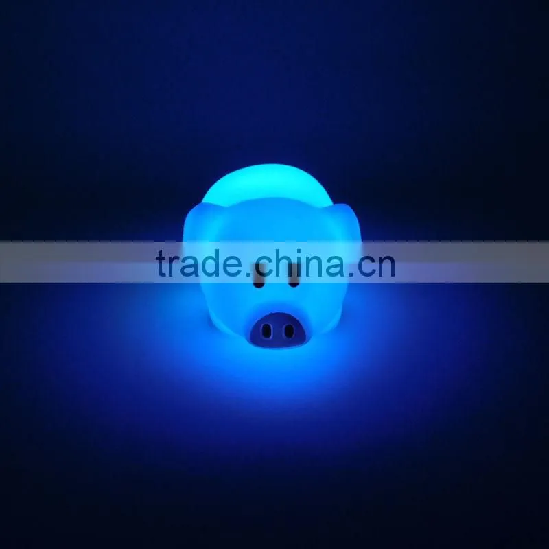 Lovely Plastic PIG Style Multicolor LED Light For Promotiom Gift