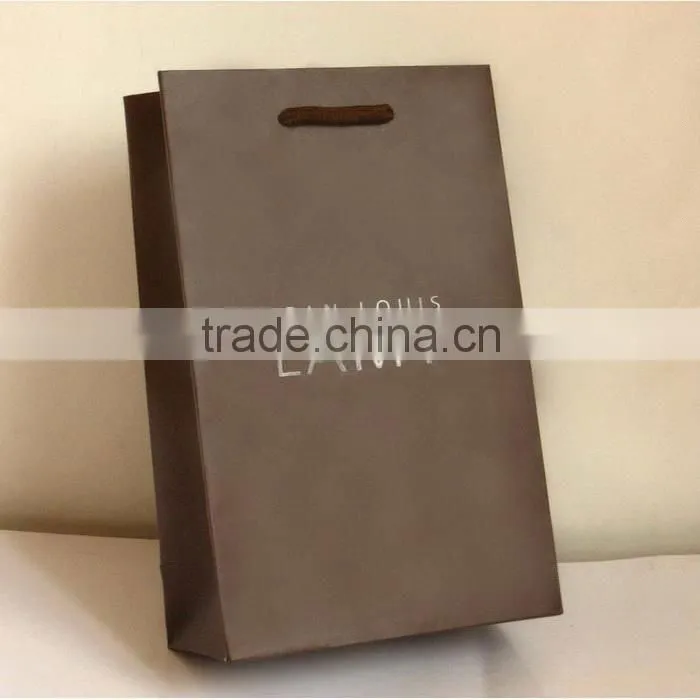 attractive paper shopping bag