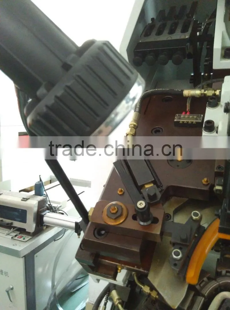 Full-automatic nine-claw oil press toe lasting mahcine with hot melt for high-heeled shoes,sneakers,plimsolls,canvas shoes,leath