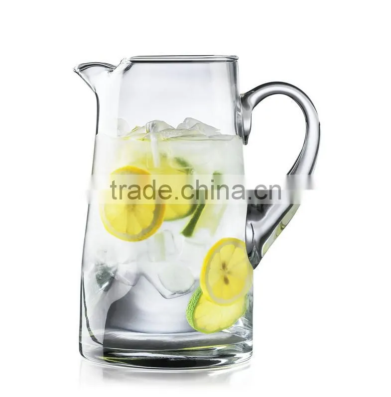 Clear drinking water jar pitcher leadfree crystal high quality customized size transparent star hotel glassware supplier
