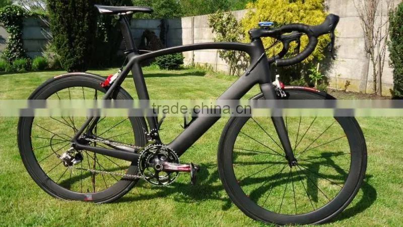 china Full carbon fiber road bike,6800 group set 22 speeds cheap carbon fiber bicycle,complete carbon bike Hot on sale