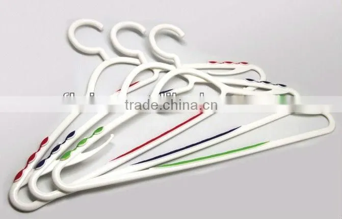 Fashionable colorful high quality cloth hanger