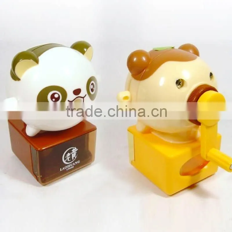 Cute designs of children's product plastic toys/OEM plastic figures