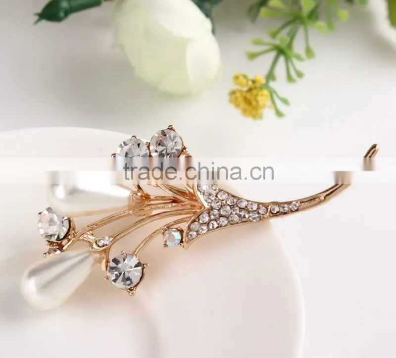 Bouquent Rhinestone Brooch Pins,New Product Flower Pearl Rhinestone Brooch For Dress