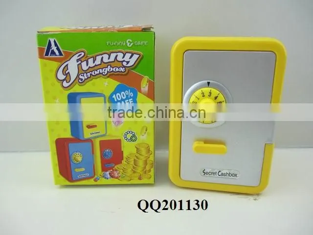 Funny plastic money bank
