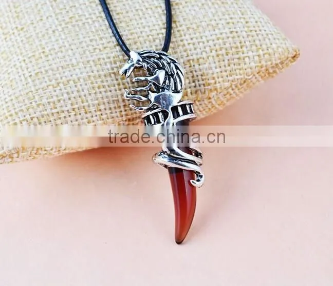 Women Men Wolf Fang Tooth Pendant Chain Stainless Steel Fashion Necklace