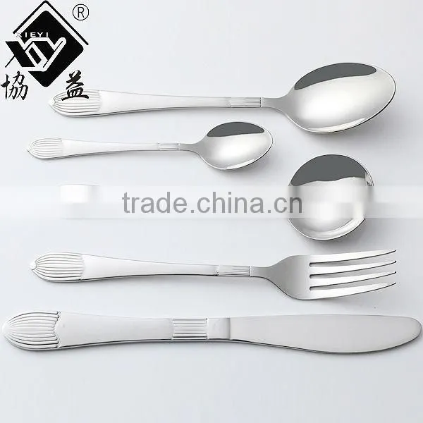 2013 High Grade 18/0 Hand Polish Stianless Steel Royal Cutlery/Flatware