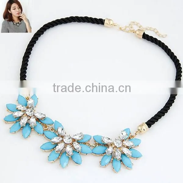2016 high quality Sunflower short necklace vintage necklace