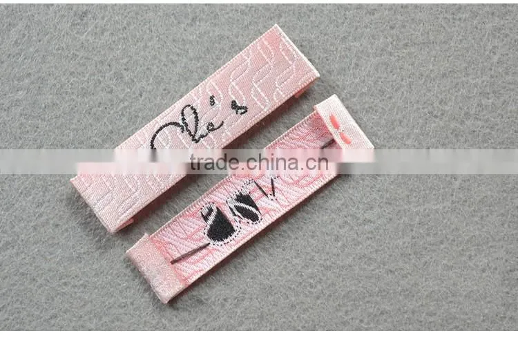 2016Factory wholesale high quality quality woven labels for garment