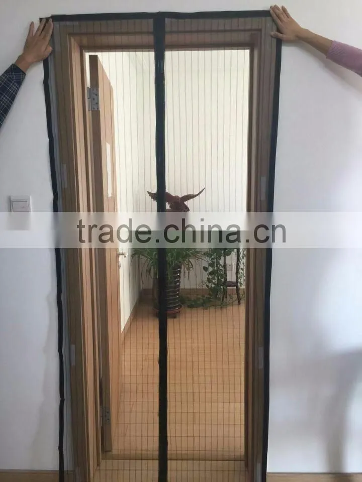 magnetic screen door heavy duty mesh velcro fits doors up to 34"x82" comes with a 12 month warranty
