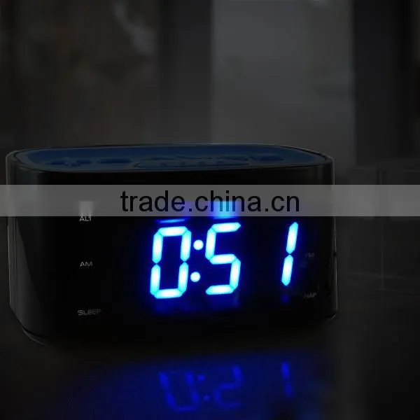 AM/FM Radio Station 12/24H Time Display Sleep Timer 220-240V only / Technoline Digital Quartz Alarm Clock