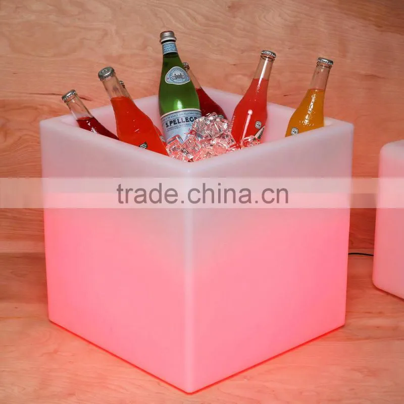 cheap color changing led square flower pot for whole sale