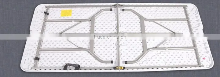 Foldable White Plastic Banquet/Garden Table