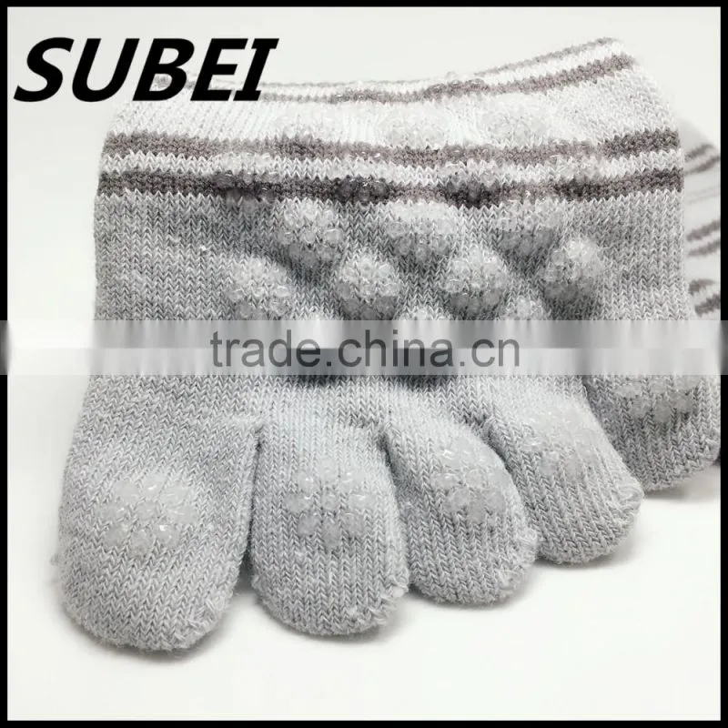 Five fingers and toes cotton non-slip yoga socks