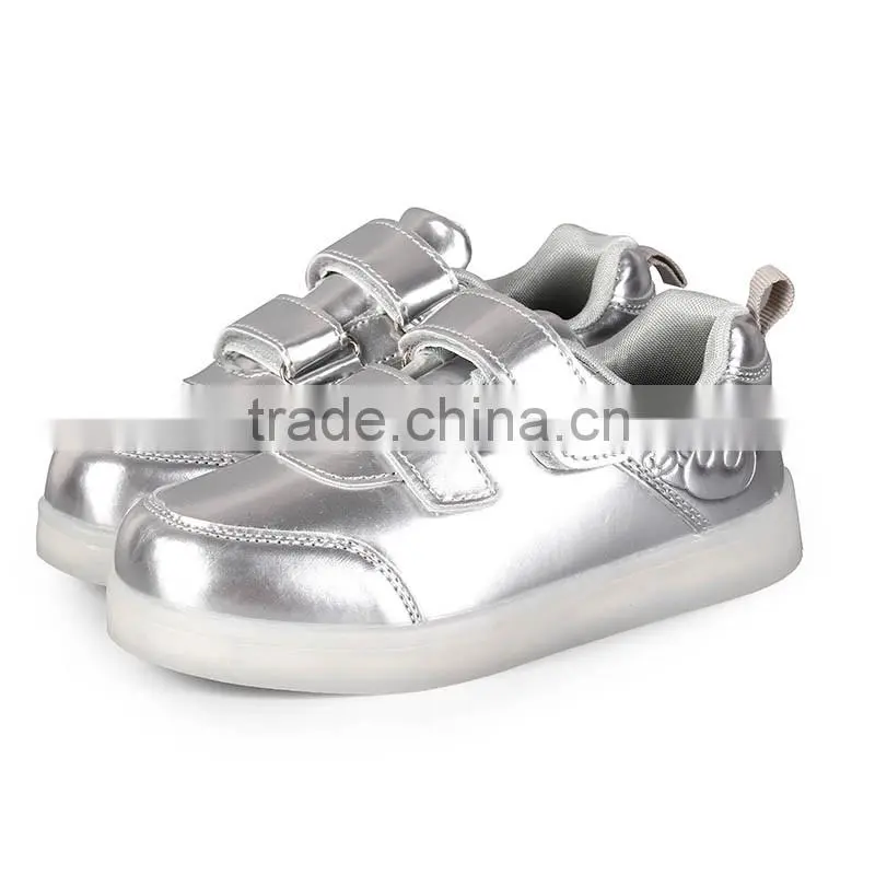 Factory wholesale LED luminous shoes for kids light up shoes