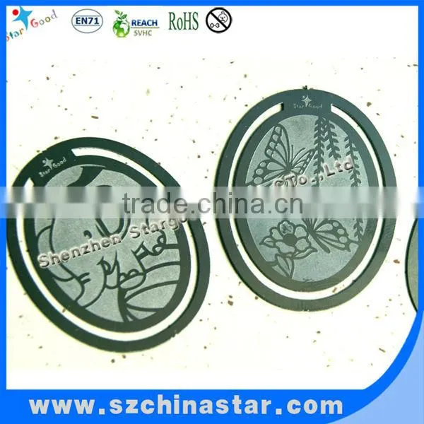 Beautiful shapes paper clip in square shape tin box