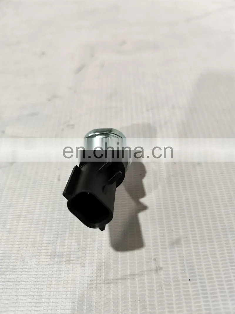 4076930 4076931 Oil pressure sensor 6ISBe ISF 2.8 Diesel Engine Auto engine 4076930/4076931