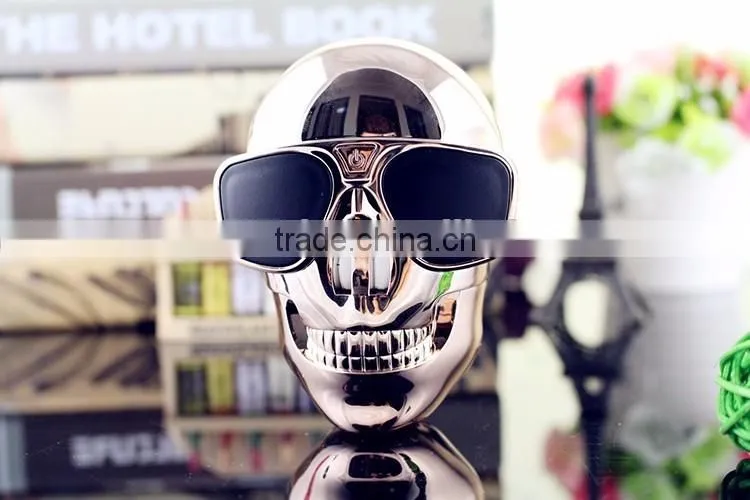 (hot style) skull head travel gift portable power bank, cute power charger, mini USB mobile power bank charger