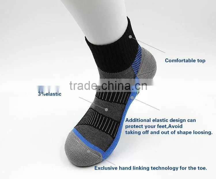 Absorbent cotton and Sporty Mens socks from JiLin
