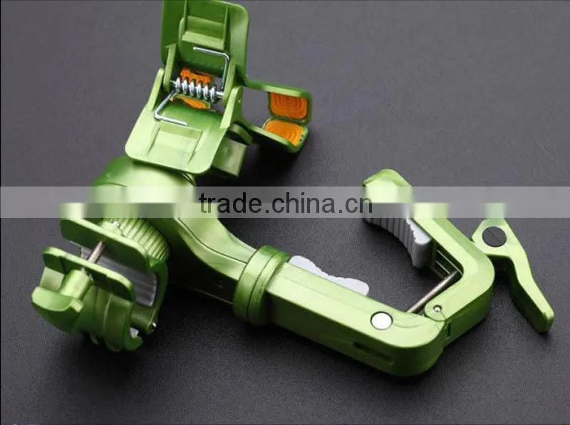 Smilinmount multifunctional bicycle holder for mobile phone and flashligh at the same time
