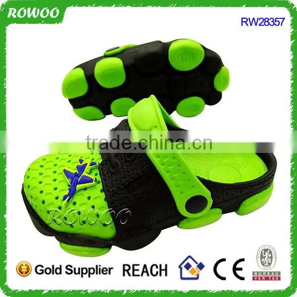 Latest design popular kids clogs, fashionable kid eva garden shoe