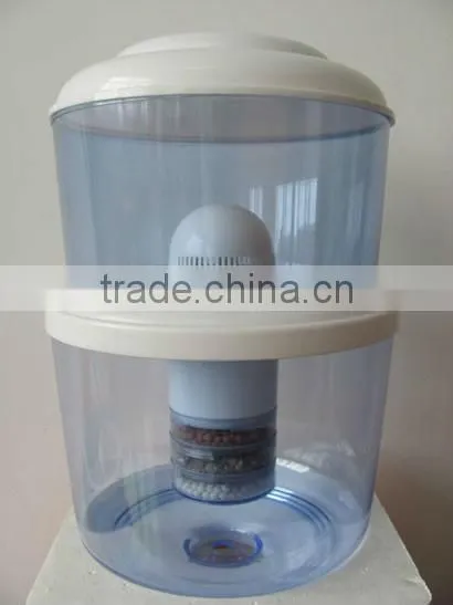 Family use mineral dispenser purifier water purifier