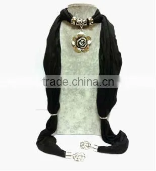 Accessory Scarf With Jewelry Pendant