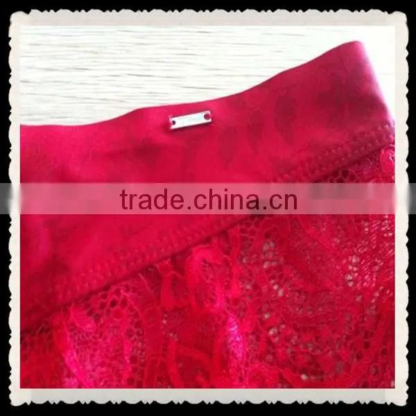 pictures of women in lace underwear